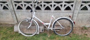 Retro fiets  beschikbaar voor biedingen