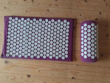 Shakti mat / spijkermat beschikbaar voor biedingen