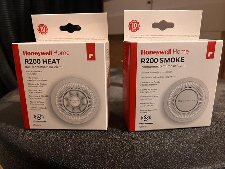 NIEUWE brandmelders Honeywell: 1 rookmelder en 1 hittemelder, Huis en Inrichting, Brandblussers en Brandkasten, Nieuw, Brandkast