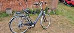 Elektrische fiets BATAVUS moet nagkijken met oplader goed ba, Fietsen en Brommers, Fietsonderdelen, Ophalen of Verzenden, Zo goed als nieuw
