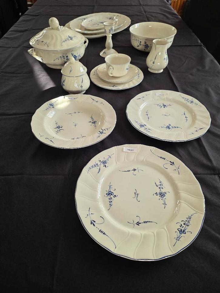 EETSERVIES VILLEROY & BOCH / Vieux Luxembourg, Huis en Inrichting, Keuken | Servies, Zo goed als nieuw, Compleet servies, Overige stijlen