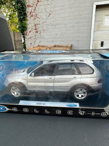 Bmw x5 sport pack , first serie 1/18 beschikbaar voor biedingen