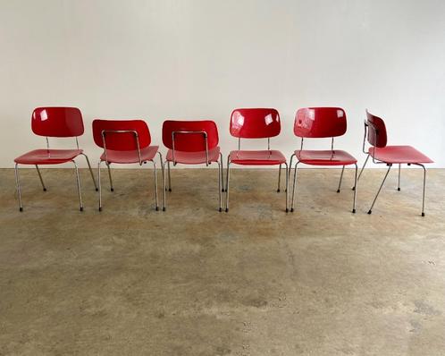Ahrend FKS Revolt Stoel ontworpen Friso Kramer, Antiek en Kunst, Antiek | Meubels | Stoelen en Sofa's, Ophalen