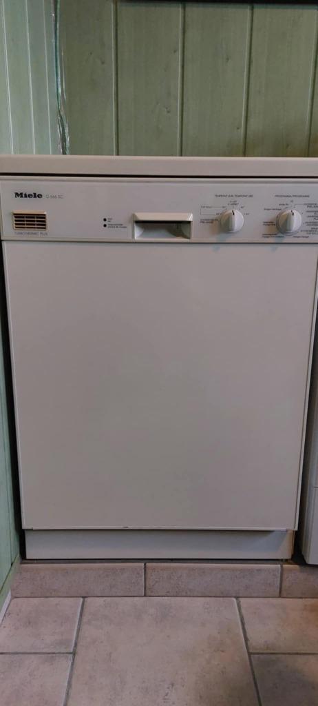 vaatwasser Miele, Elektronische apparatuur, Vaatwasmachines, Zo goed als nieuw, Vrijstaand, 85 tot 90 cm, 60 cm of meer, Energieklasse A of zuiniger