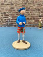 Figurine TINTIN - N•22 Tintin en kilt, Collections, Tintin, Comme neuf, Statue ou Figurine