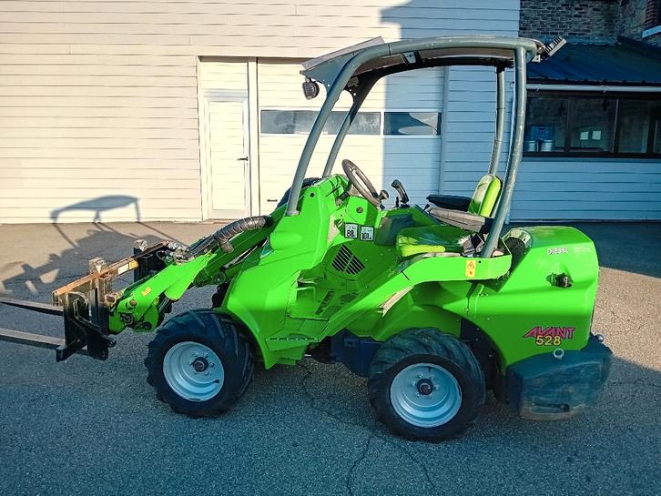 Avant 528, Articles professionnels, Agriculture | Tracteurs, Autres marques, Enlèvement