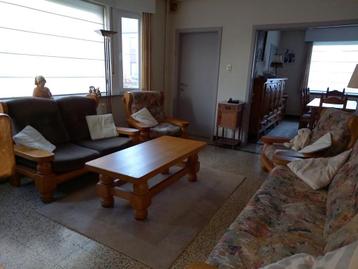 Eiken salontafel  beschikbaar voor biedingen