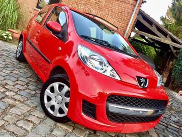 Peugeot 107 1.0i *  67.000 Km *  5 Portes  * Euro 5 * 2011 ! beschikbaar voor biedingen