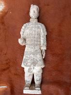 3 grandes statues de l'armée chinoise en terre cuite, Enlèvement