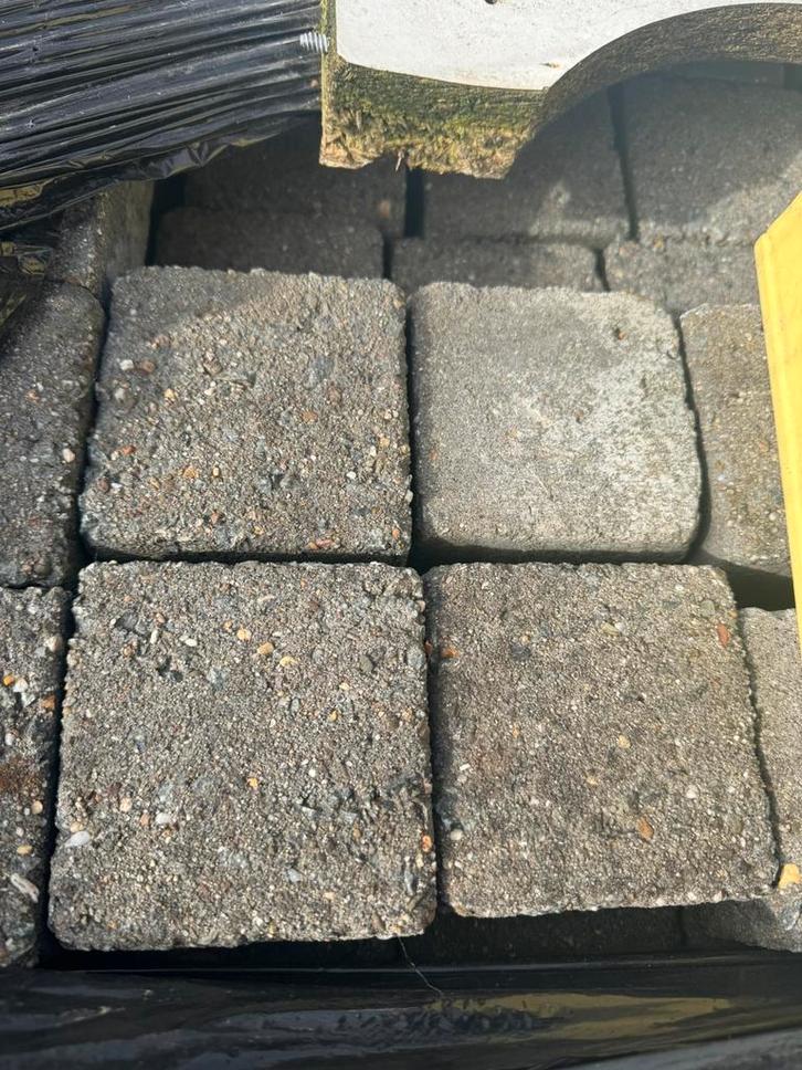 Klinkers  2 soorten, Tuin en Terras, Terrasdelen en Vlonders, Zo goed als nieuw, Ophalen