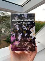 Ariana Grande - God Is A Woman 100ml eau de parfum, Ophalen of Verzenden, Nieuw