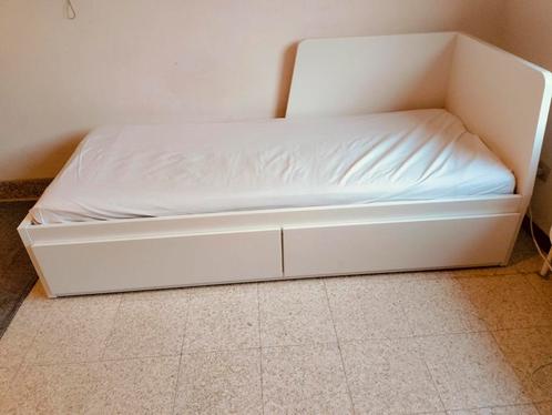 Eenpersoonsbed / bedbank met 2 schuiven - Flekke Ikea, Huis en Inrichting, Slaapkamer | Bedden, Zo goed als nieuw, Ophalen