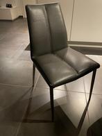 Gratis 6 grijze Moderne eetkamerstoelen en 3 barkrukken, Huis en Inrichting, Ophalen, Kunststof, Gebruikt, Grijs