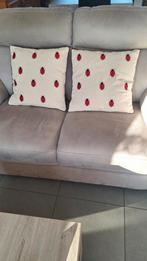 Coussins décoratifs, Enlèvement