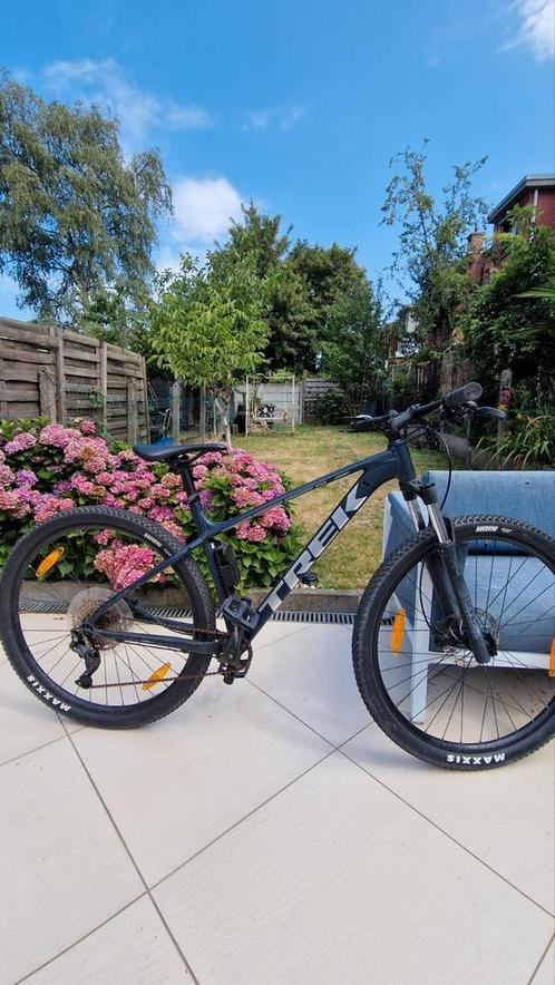Trek marlin 7 mountainbike, Fietsen en Brommers, Fietsen | Mountainbikes en ATB, Zo goed als nieuw, Trek, Ophalen