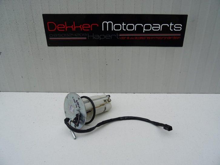 Benzinepomp / Benzine pomp Kawasaki ZX6R Ninja 2009-2010 >, Motoren, Onderdelen | Kawasaki, Gebruikt, Ophalen of Verzenden