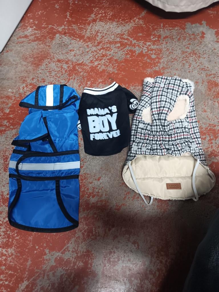 Set van 3 hondenjassen, Ophalen of Verzenden, Zo goed als nieuw, Hondenjas