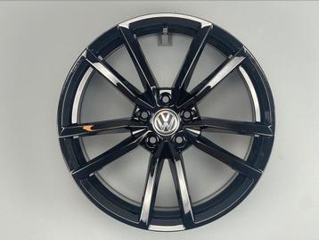 VW golf GTI TCR Pretoria R-line autovelgen Matt&Gloss Black, Neuf, Véhicule de tourisme, 18 pouces, Autre