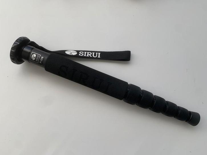 Sirui P-326 monopod – ultralicht & superstevig (carbonfiber), Audio, Tv en Foto, Fotografie | Statieven en Balhoofden, Zo goed als nieuw