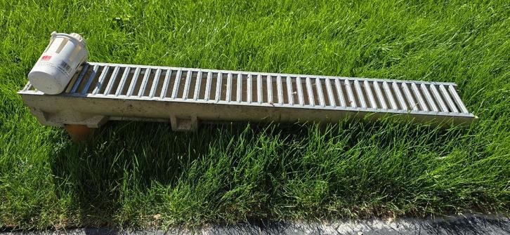 ACO Euroline 100 Galva rooster + uitloop + filter, Doe-het-zelf en Bouw, Buizen en Afvoer, Zo goed als nieuw, Afvoer, Overige materialen