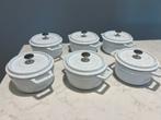 Zes stuks Staub La Cocotte mini braadpannen, diameter 10 cm, Huis en Inrichting, Keuken | Potten en Pannen, Gietijzer, Ophalen of Verzenden