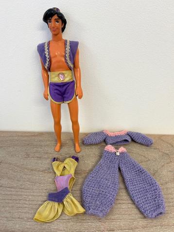 Vintage Barbie - Aladdin + kleedjes prinses Jasmin 1993  beschikbaar voor biedingen