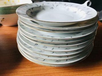 Servies - modern in de jaren '50 beschikbaar voor biedingen