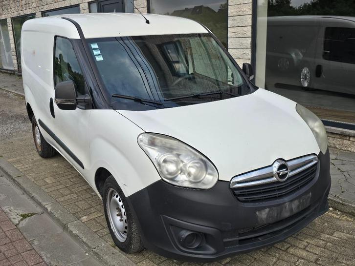OPEL COMBO UTILITAIRE 1.6 CDTI 2013 / PRIX EXPORT : 1.999 €, Auto's, Bestelwagens en Lichte vracht, Bedrijf, Te koop, ABS, Airbags