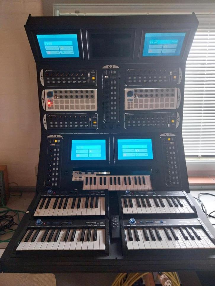 Synthezizers etc apparaten, Muziek en Instrumenten, Midi-apparatuur, Gebruikt, Ophalen