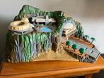 Thunderbirds Tracy Island 1993 in doos + voertuigen, Ophalen of Verzenden, Gebruikt