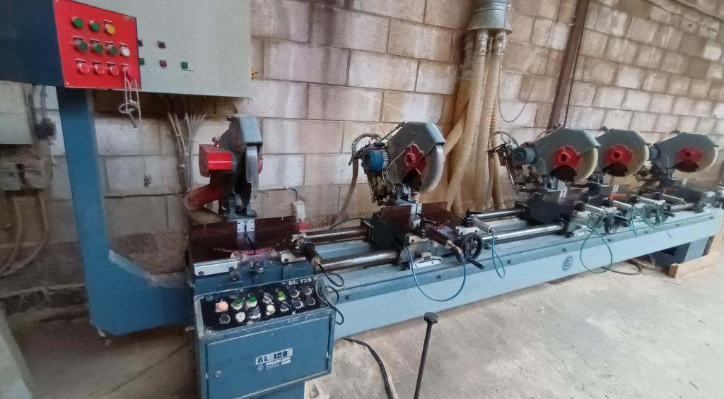 afkortzaag / verstekzaag OMGA, Articles professionnels, Machines & Construction | Travail du bois, Enlèvement