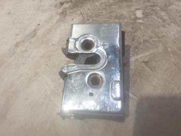PORTIERSLOT RECHTS ACHTER Audi 80 (B4) (8a0-839016a) beschikbaar voor biedingen