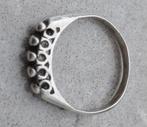 Vintage dames ring, Handtassen en Accessoires, Ringen, Ophalen, Gebruikt, 17 tot 18, Dame