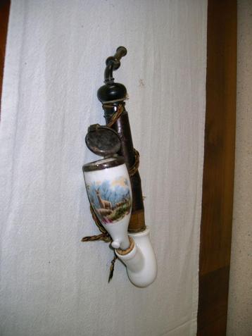 Pipe en porcelaine, Enlèvement