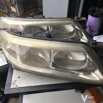Renault Laguna 2002 Koplamp Links of Rechts beschikbaar voor biedingen