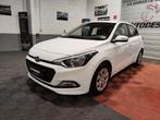 Hyundai i20 1.2i Air // GARANTIE 12 MOIS //, Stof, Euro 6, 4 cilinders, Electronic Stability Program (ESP)