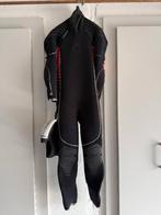 Semi dry Tribord duikpak (7mm) met bijhorende kap, Watersport en Boten, Ophalen, Zo goed als nieuw, Duikpak