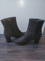 Suede zwarte botjes met hak/maat 41, Kleding | Dames, Zwart, Nieuw, Ophalen of Verzenden, Trend One