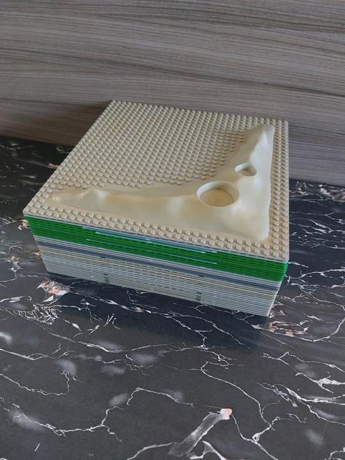 30 baseplates, Kinderen en Baby's, Speelgoed | Duplo en Lego, Gebruikt, Lego, Ophalen of Verzenden