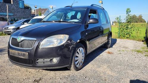 skoda roomster 1.4 tdi word GEKEURD AIRCO TREKHK OHBOEK 2010, Autos, Skoda, Entreprise, Achat, Roomster, ABS, Airbags, Air conditionné