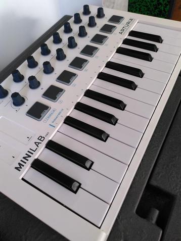 Arturia minilab mkII beschikbaar voor biedingen