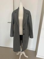 Jas van Bershka, Ophalen, Gedragen