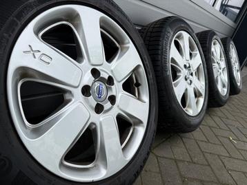 originele 18 inch Volvo XC40 XC70  EX40 C40 velgen banden beschikbaar voor biedingen