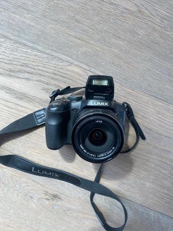 Panasonic Lumix DMC-FZ200 beschikbaar voor biedingen