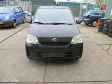 Onderdelen Daihatsu Cuore 1.0-12V Azure 2005 beschikbaar voor biedingen