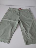 Groene korte broek net als nieuw te koop. Maat S, Kleding | Heren, Broeken en Pantalons, Maat 46 (S) of kleiner, Zo goed als nieuw