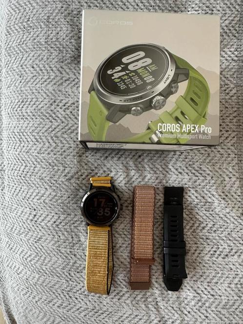 Coros Apex Pro, Handtassen en Accessoires, Sporthorloges, Zo goed als nieuw, Waterdicht, Ophalen