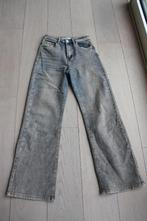 Mooie spijkerbroek in zeer bijzondere kleur, maat 36, Kleding | Dames, Spijkerbroeken en Jeans, Ophalen of Verzenden, Zo goed als nieuw