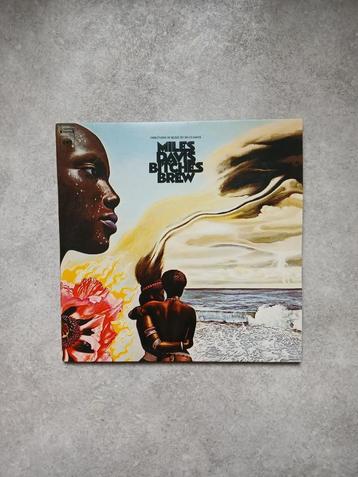 Miles Davis Bitches Brew LP uit 2015 beschikbaar voor biedingen