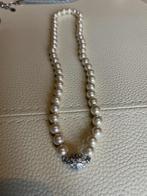 Halsketting dames, Handtassen en Accessoires, Kettingen, Ophalen, Zo goed als nieuw, Beige, Overige materialen